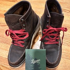Danner Bull Run Moc Toe Boot